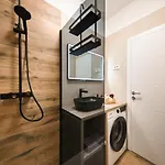 Luxury Nella With Seaview Apartamento *