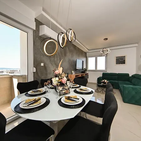 Luxury Nella With Seaview Apartamento