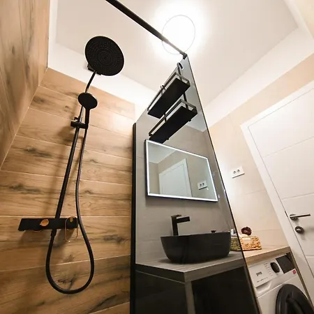 Luxury Nella With Seaview Lägenhet *